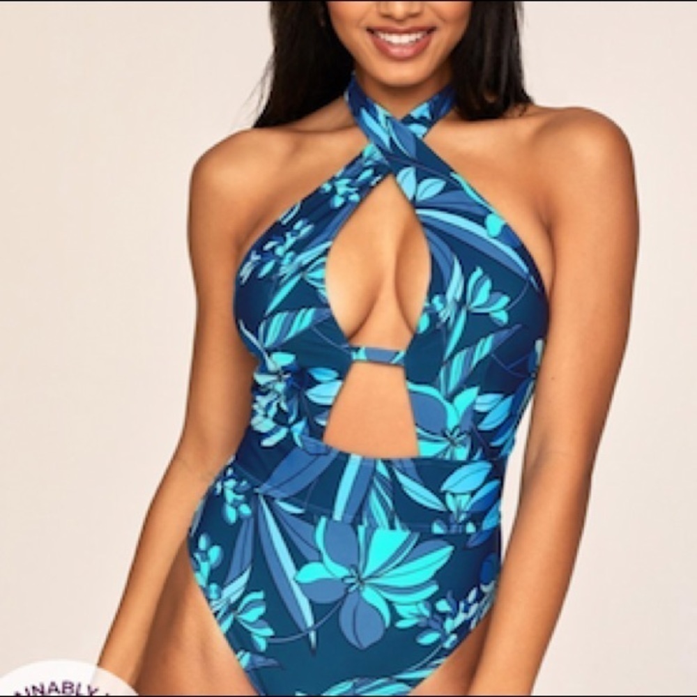 - Adore me brinlee contour swimsuit one piece women’s NWT